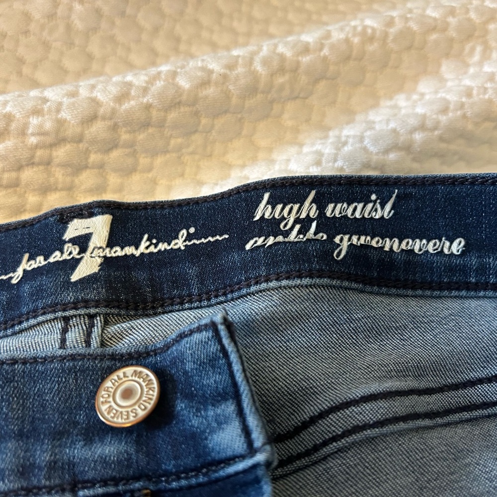 7 For All Mankind High Waist Ankle Gwenevere Darkwash Jeans Size 32 - Picture 1 of 3